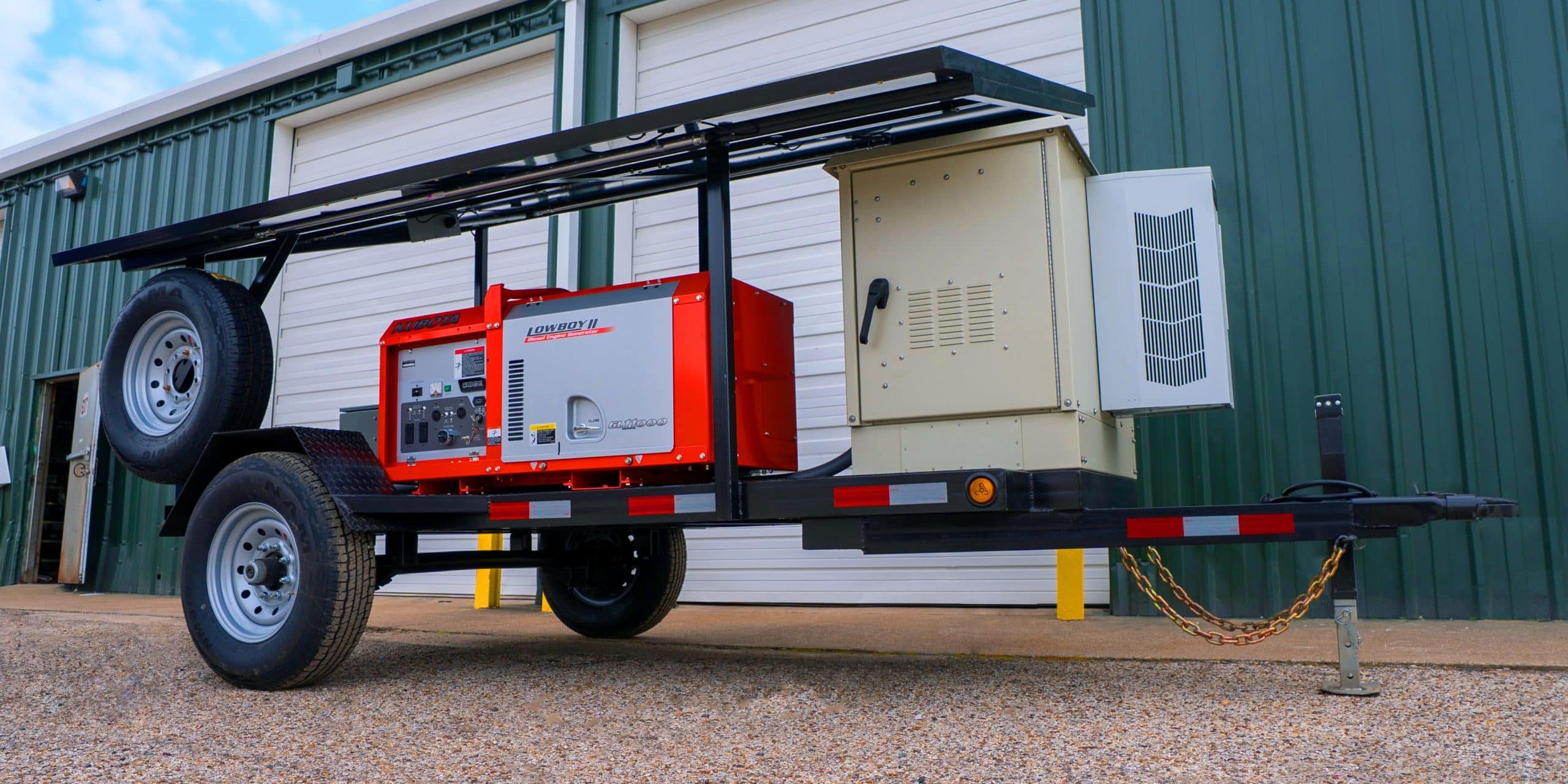 Solaris Mobile Power Station connected to a Cell-on-Wheels tower at a remote construction site during deployment.